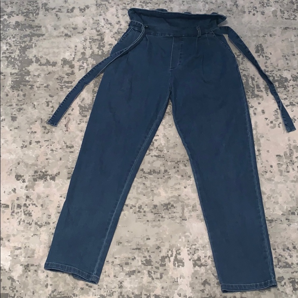 VINTAGE OVERSIZED DENIM RUFFLE PANTS